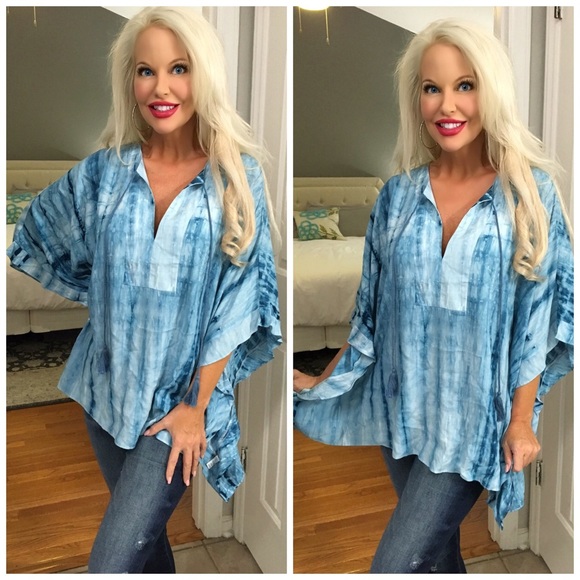 Tops - LAST 1! 💕Amazing dolman tie front tie dye tunic